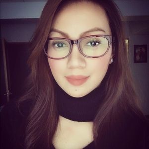 Meet your Posher, Julia jane